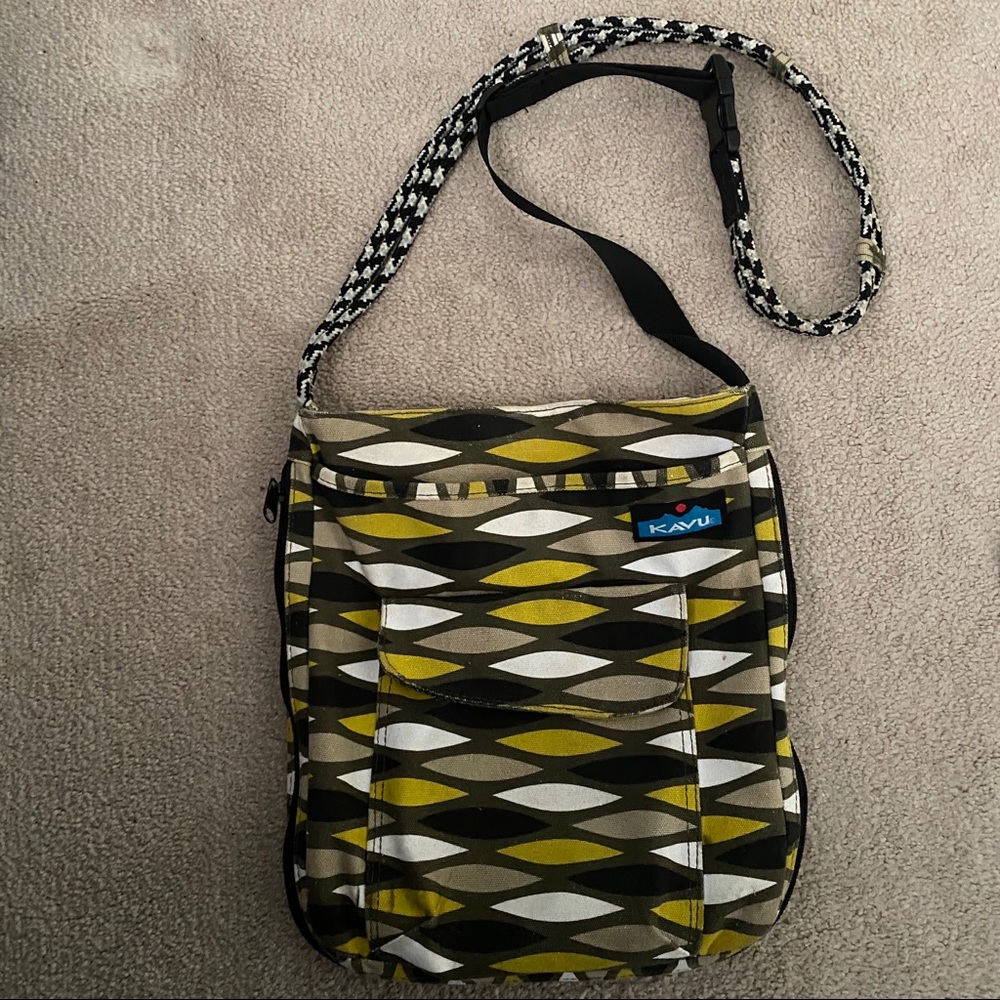 KAVU Medium Purse // Yellow Patterned Design